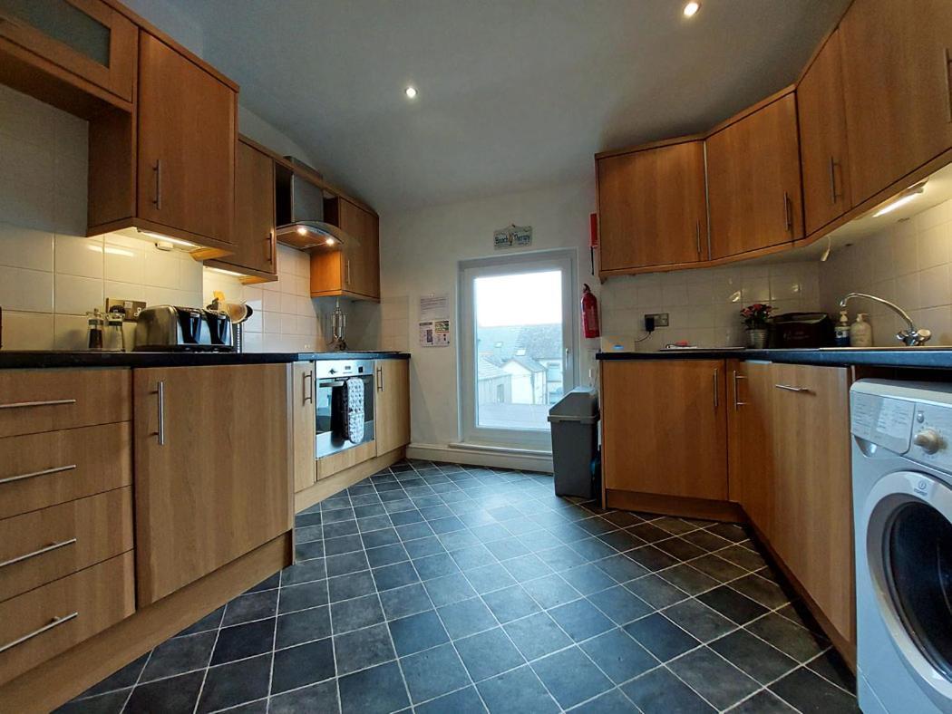 Salt Marsh Apartment Tywyn Esterno foto