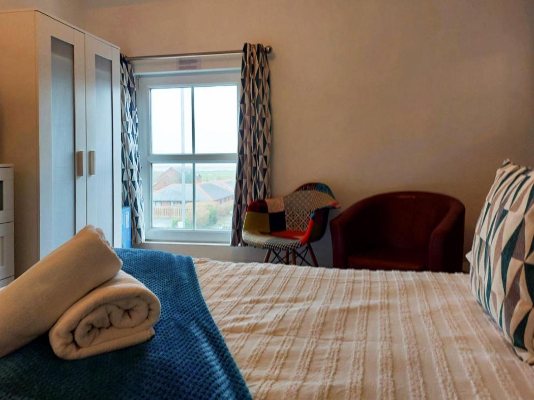 Salt Marsh Apartment Tywyn Esterno foto