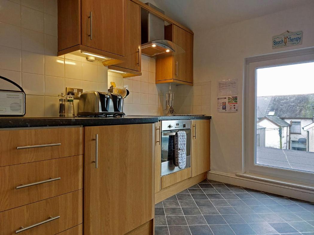 Salt Marsh Apartment Tywyn Esterno foto