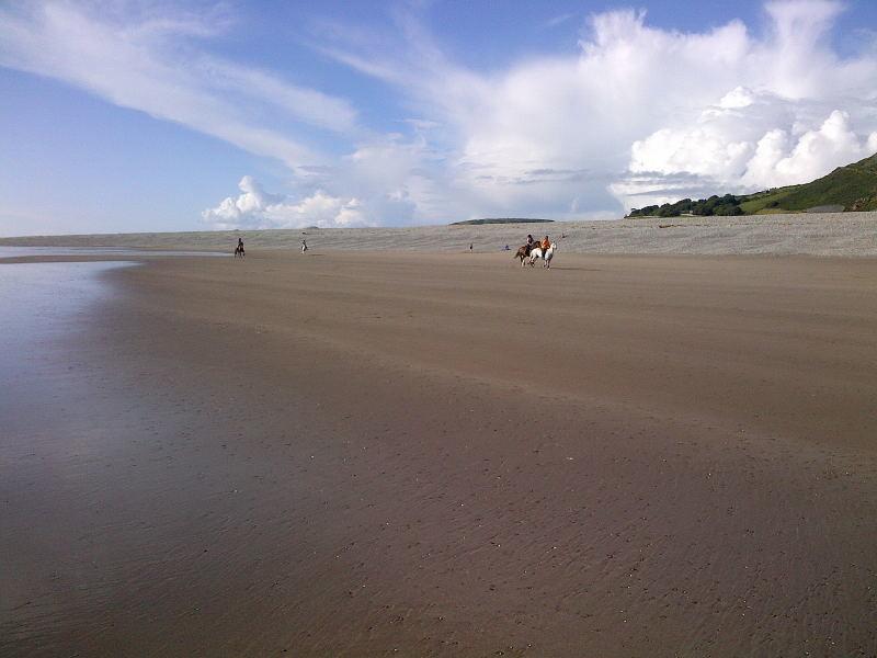 Salt Marsh Apartment Tywyn Esterno foto
